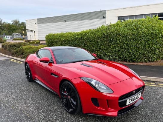A null JAGUAR F-TYPE 3.0 V6 S Coupe 2dr Petrol Auto Euro 6 (s/s) (380 ps)-Magnificent Example Fi