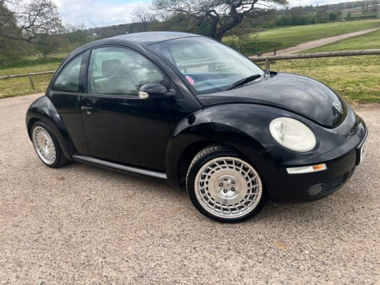 A null VOLKSWAGEN BEETLE 1.9 TDI 3d 103 BHP 18" ALLOYS HEATED SEATS SUNROOF A/C