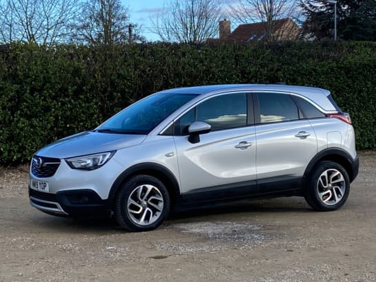 A null VAUXHALL CROSSLAND X 1.5 TECH LINE NAV ECOTEC S/S 5d 101 BHP