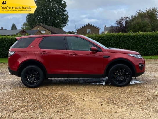 A 2015 LAND ROVER DISCOVERY SPORT TD4 SE TECH