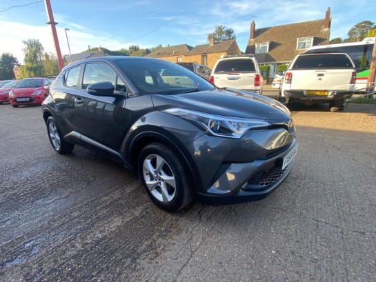 A null TOYOTA C-HR 1.2 VVT-i Icon SUV 5dr Petrol Manual Euro 6 (s/s) (116 ps)