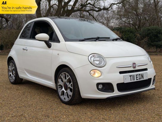 A null FIAT 500 1.2 S Hatchback 3dr Petrol Manual Euro 5 (s/s) (69 bhp)