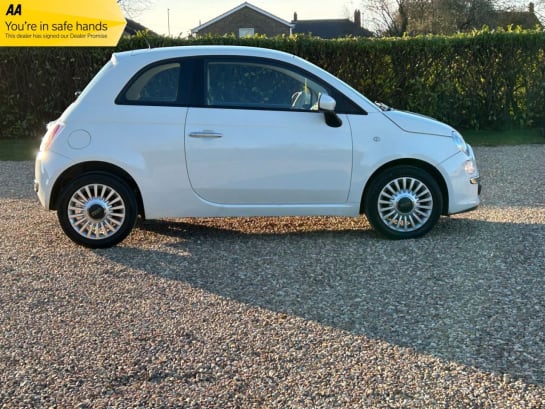 A null FIAT 500 1.2 Pop Hatchback 3dr Petrol Manual Euro 5 (s/s) (69 bhp)
