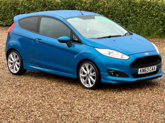 A null FORD FIESTA 1.0T EcoBoost Zetec S Hatchback 3dr Petrol Manual Euro 5 (s/s) (125 ps)