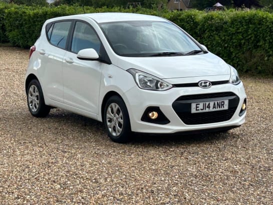 A null HYUNDAI I10 1.0 SE Hatchback 5dr Petrol Manual Euro 5 (66 ps)