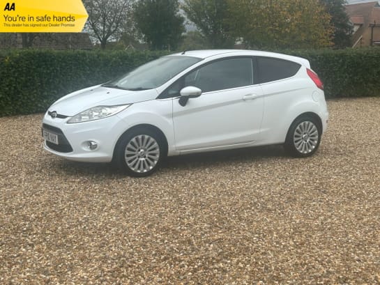 A 2010 FORD FIESTA 1.4 Titanium Hatchback 3dr Petrol Manual (133 g/km, 94 bhp)