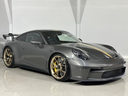A 2022 PORSCHE 911 GT3