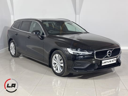 A 2019 VOLVO V60 2.0 D3 Momentum Estate 5dr Diesel Auto Euro 6 (s/s) (150 ps)