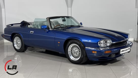 A 1993 JAGUAR XJS 4.0 Insignia Limited Edition Convertible 2dr Petrol Automatic (237 bhp)
