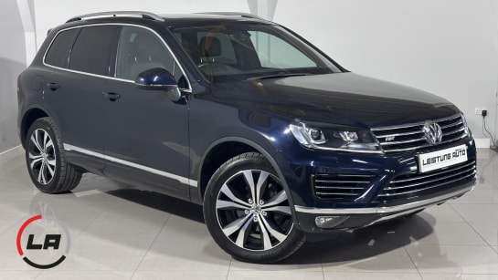 A 2016 VOLKSWAGEN TOUAREG 3.0 TDI V6 BlueMotion Tech R-Line SUV 5dr Diesel Tiptronic 4WD Euro 6 (s/s) (262 ps)