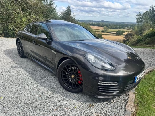 A null PORSCHE PANAMERA 4.8 V8 GTS Hatchback 5dr Petrol PDK 4WD Euro 6 (s/s) (440 ps)