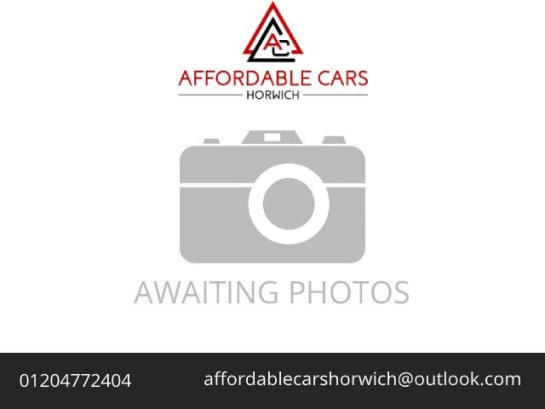 A null DS AUTOMOBILES DS 3 1.2 PureTech Chic Hatchback 3dr Petrol Manual Euro 6 (82 ps)