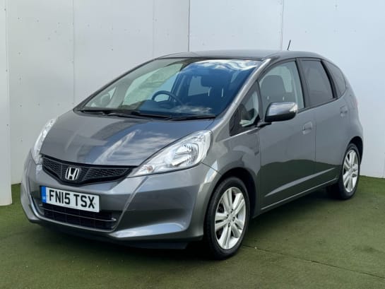 A null HONDA JAZZ 1.4 i-VTEC ES Plus Hatchback 5dr Petrol Manual Euro 5 (99 ps)