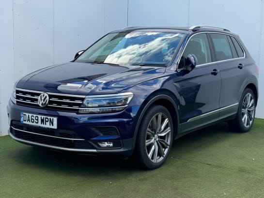 A null VOLKSWAGEN TIGUAN 2.0 TDI SEL SUV 5dr Diesel DSG 4Motion Euro 6 (s/s) (190 ps)