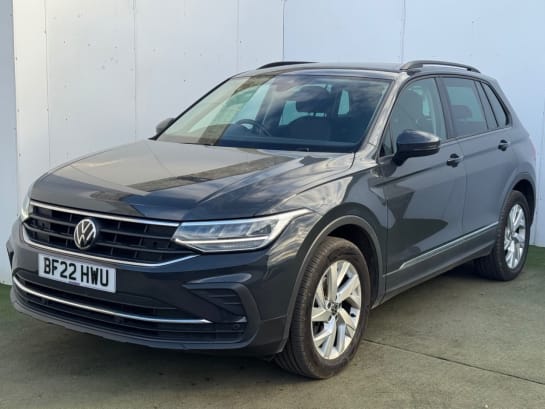 A null VOLKSWAGEN TIGUAN 1.5 TSI Life SUV 5dr Petrol DSG Euro 6 (s/s) (150 ps)