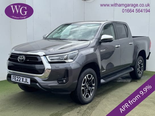 A 2022 TOYOTA HI-LUX 2.8 D-4D Invincible Pickup Double Cab 4dr Diesel Manual 4WD Euro 6 (s/s) (2