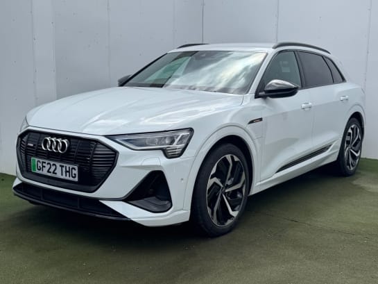 A null AUDI E-TRON 55 Black Edition SUV 5dr Electric Auto quattro 95kWh (11kW Charger) (408 ps