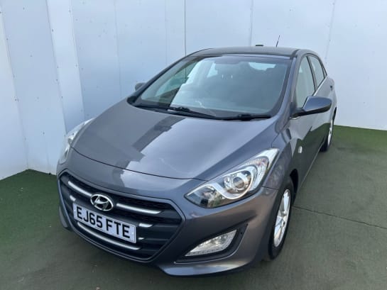 A null HYUNDAI I30 1.6 CRDi Blue Drive SE Hatchback 5dr Diesel Manual Euro 6 (s/s) (110 ps)