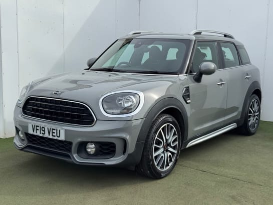 A null MINI COUNTRYMAN 1.5 Cooper Sport SUV 5dr Petrol Manual Euro 6 (s/s) (136 ps)