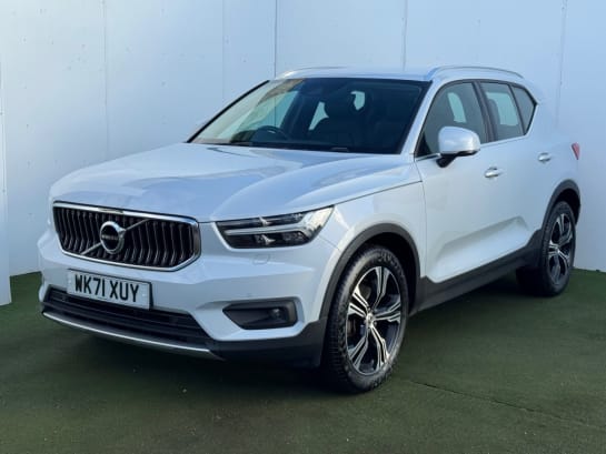 A null VOLVO XC40 2.0 B5 MHEV Inscription Pro SUV 5dr Petrol Hybrid Auto AWD Euro 6 (s/s) (25
