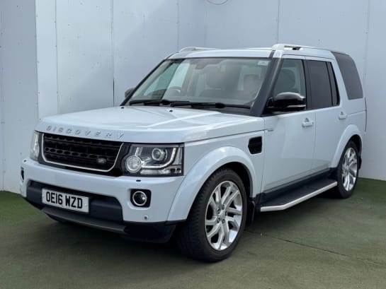 A null LAND ROVER DISCOVERY 4 3.0 SD V6 Landmark SUV 5dr Diesel Auto 4WD Euro 6 (s/s) (256 bhp)