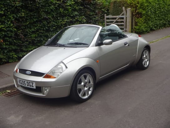 A null FORD STREET KA 1.6 8V LUXURY 2 DOOR [CONVERTIBLE] **LADY OWNER FOR THE LAST 8 YEARS**