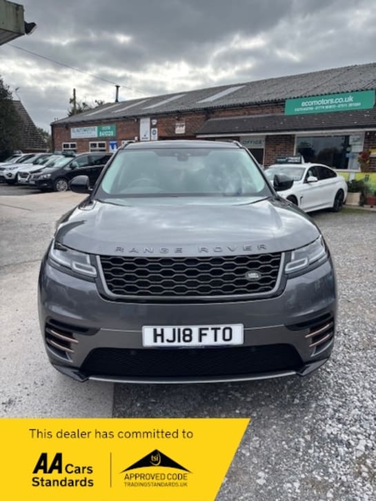 A 2018 LAND ROVER RANGE ROVER VELAR R-DYNAMIC S -WOW WHAT A CAR-SAT NAVIGATION-HEATED SEATS-UPGRADED SOUND SYSTEM-PARKING CAMERA-GREAT SERVICE HISTORY-LOW MILEAGE!!