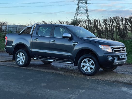 A 2015 FORD RANGER LIMITED 4X4 DCB TDCI
