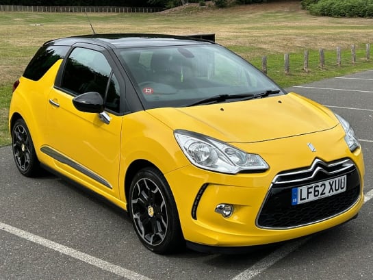 A null CITROEN DS3 1.6 VTi DStyle Plus Hatchback 3dr Petrol Manual Euro 5 (120 ps)