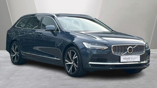 A 2023 VOLVO V90 RECHARGE T6 PLUS AWD