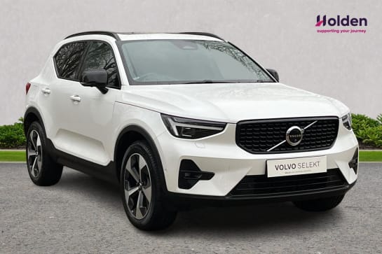 A null VOLVO XC40 2.0 B4 MHEV Ultimate SUV 5dr Petrol Hybrid DCT Auto Euro 6 (s/s) (197 ps)