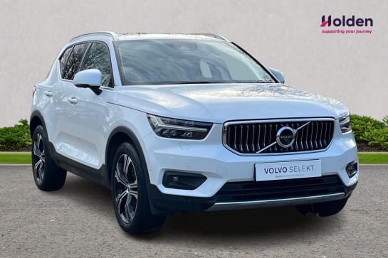 A null VOLVO XC40 2.0 B4 MHEV Inscription SUV 5dr Petrol Hybrid Auto AWD Euro 6 (s/s) (197 ps)