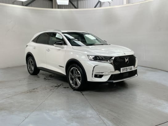 A null DS DS 7 CROSSBACK 1.6 PURETECH PRESTIGE S/S EAT8 5d AUTO 222 BHP [SAT NAV. LEATHER. HEATED SE