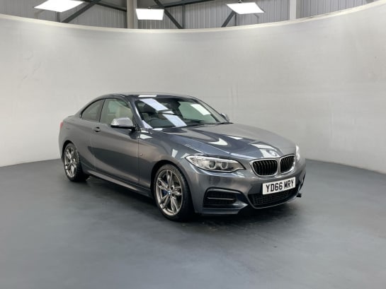 A null BMW M240I 3.0 M240I 2d AUTO 335 BHP [SAT NAV. LEATHER. PRIVACY GLASS]