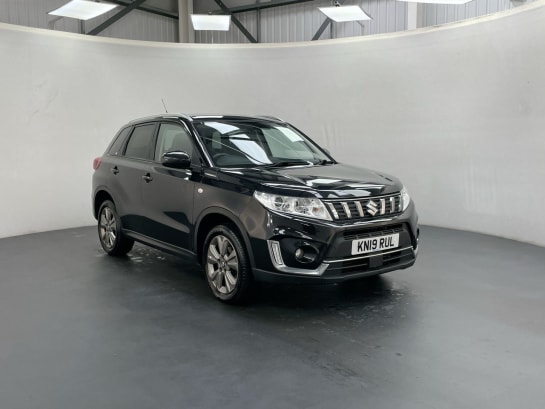 A null SUZUKI VITARA 1.0 SZ-T BOOSTERJET 5d 111 BHP - SAT NAV, SENSORS, CLIMATE