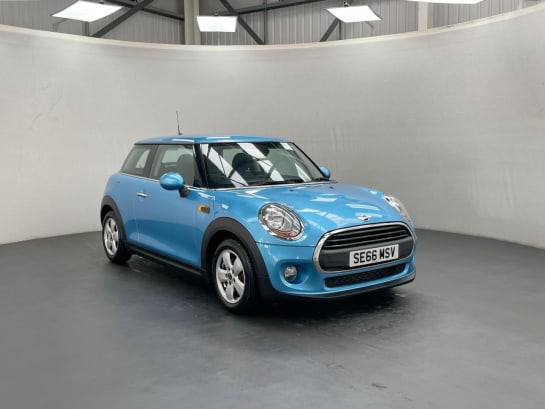 A null MINI HATCH ONE 1.2 ONE 3d 101 BHP - PEPPER PACK, CLIMATE, BLUETOOTH