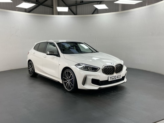 A null BMW M135I 2.0 M135I XDRIVE 5d AUTO 302 BHP [M135I PLUS PACK. 19" ALLOYS]