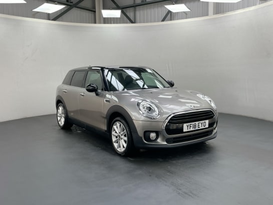 A null MINI CLUBMAN 1.5 COOPER 5d 134 BHP BLUETOOTH + 17" ALLOYS