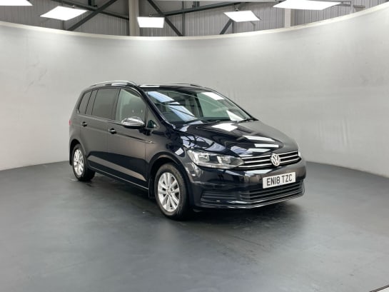 A null VOLKSWAGEN TOURAN 1.6 SE FAMILY TDI BLUEMOTION TECHNOLOGY DSG 5d AUTO 114 BHP TITAN BLACK CLO