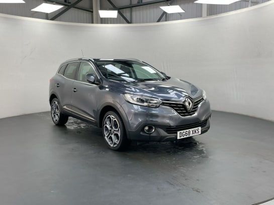 A null RENAULT KADJAR 1.3 DYNAMIQUE S NAV TCE 5d 139 BHP - SAT NAV, SENSORS, PRIVACY