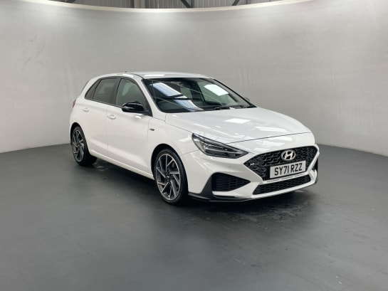 A null HYUNDAI I30 1.5 T-GDI N LINE MHEV 5d 158 BHP REAR CAMERA, PARKING SENSORS