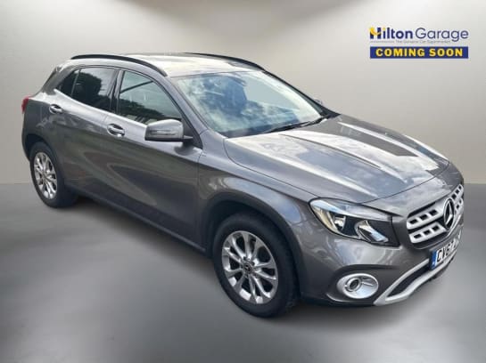 A null MERCEDES-BENZ GLA 2.1 GLA200d SE SUV 5dr Diesel Manual Euro 6 (s/s) (136 ps) 180DEG CAMERA, C