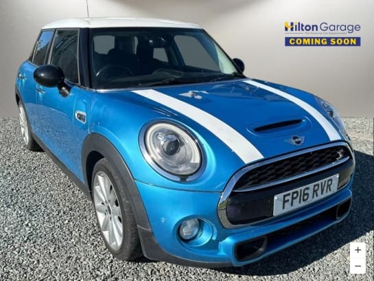 A null MINI HATCH 2.0 Cooper SD Hatchback 5dr Diesel Auto 6Spd Euro 6 (s/s) (170 ps)