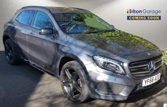 A null MERCEDES-BENZ 180 2.1 GLA220d AMG Line (Premium) SUV 5dr Diesel 7G-DCT 4MATIC Euro 6 (s/s) (1