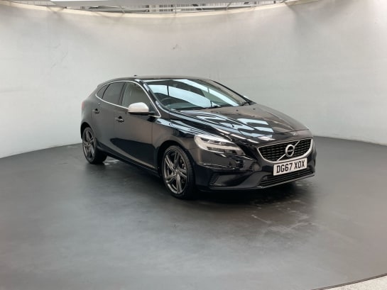 A null VOLVO V40 2.0 D2 R-Design Pro Hatchback 5dr Diesel Manual Euro 6 (s/s) (120 ps) - Par