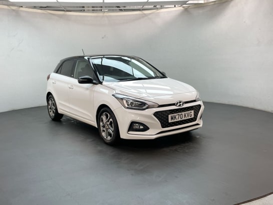 A null HYUNDAI I20 1.2 Play Hatchback 5dr Petrol Manual Euro 6 (s/s) (84 ps) - SAT NAV, PRIVAC