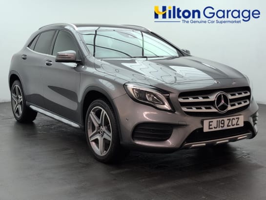 A null MERCEDES-BENZ GLA CLASS 2.1 GLA200d AMG Line (Premium) SUV 5dr Diesel 7G-DCT 4MATIC Euro 6 (s/s) (1