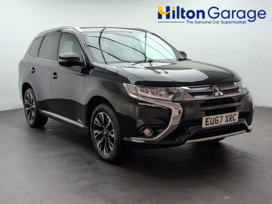 A 2017 MITSUBISHI OUTLANDER PHEV 4H