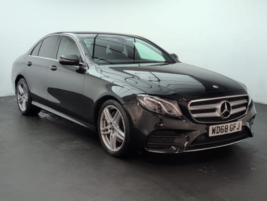 A null MERCEDES-BENZ E CLASS 2.0 E220d AMG Line Saloon 4dr Diesel G-Tronic+ Euro 6 (s/s) (194 ps) REVERS