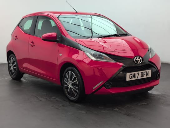 A null TOYOTA AYGO 1.0 VVT-i x-play Hatchback 5dr Petrol Manual Euro 6 (68 ps) BLUETOOTH+AIR C